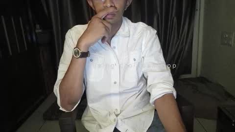 Snapshot of skinny_tamer chatting on February 2026 04:38:02 PM skinny tamer online show from February 2026 04:38:02 PM