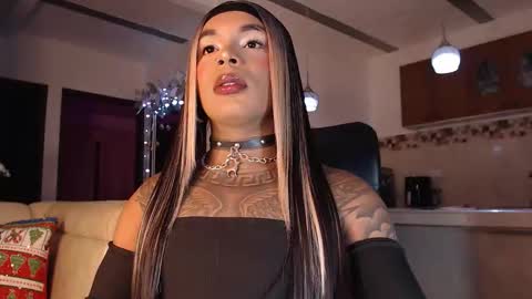 Snapshot of skinnyflak7 chatting on December 2025 07:03:01 AM jesica online show from December 2025 07:03:01 AM