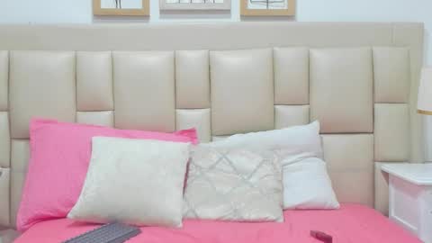 SkinnyGirl online show from January 2026 07:41:01 PM