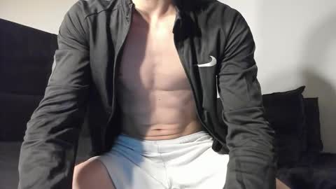 skinnyguywithbigd online show from February 2026 01:10:02 AM