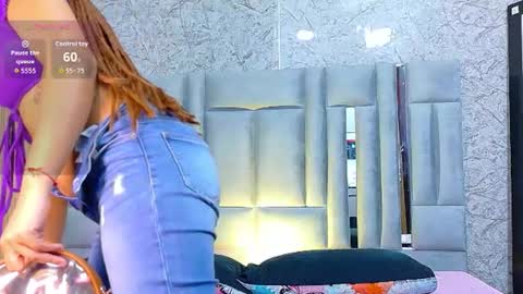 Snapshot of skinnysamantha chatting on July 2026 02:11:02 AM SAMANTHA online show from July 2026 02:11:02 AM