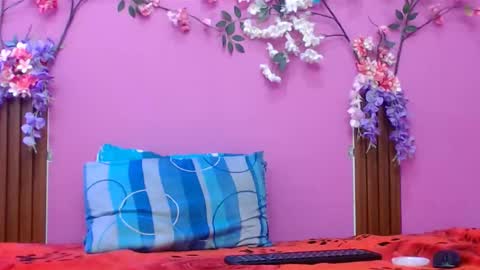 sofia online show from November 2025 12:58:02 PM