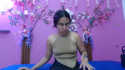 sofia online show from February 2026 06:06:02 AM