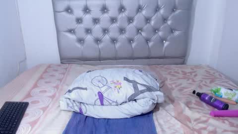 Alexa  online show from February 2025 06:33:01 AM