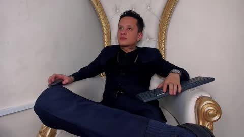 SkinnyZeth online show from October 2025 05:15:01 AM