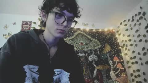 Snapshot of skiny_dann chatting on April 2026 03:15:02 AM skiny_dann online show from April 2026 03:15:02 AM