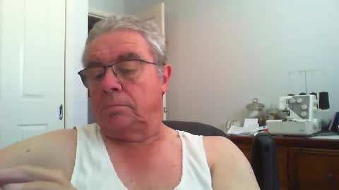 Skipper1970 online show from January 2026 03:31:01 AM