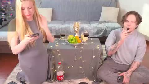 Ethan and Mona online show from July 2026 01:50:01 PM