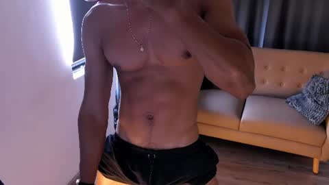 Liam Vokov online show from August 2026 05:37:02 PM