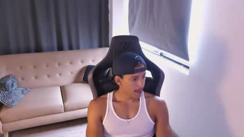 Liam Vokov online show from August 2026 02:08:02 PM
