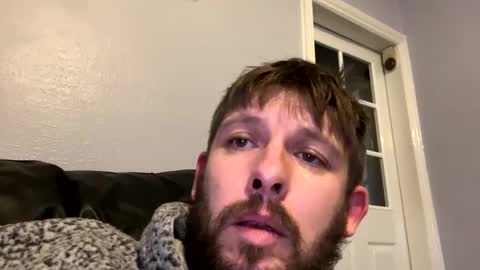 skuzzy25 online show from December 2024 02:01:02 AM