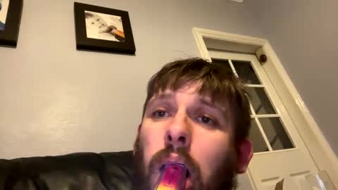 skuzzy25 online show from December 2024 04:19:01 AM