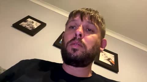 skuzzy25 online show from September 2025 07:19:02 PM