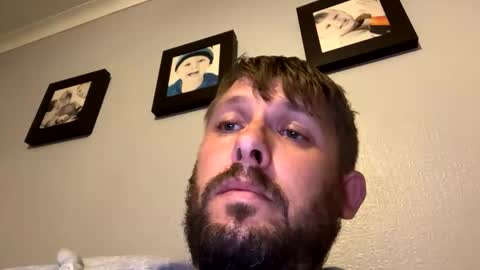 skuzzy25 online show from October 2025 11:33:01 PM