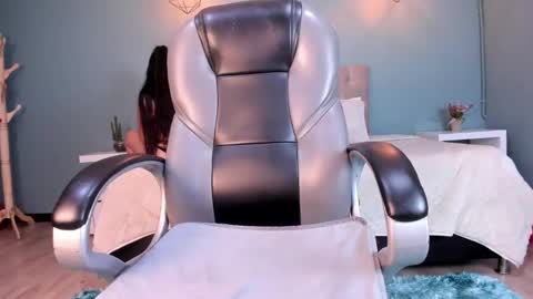 Snapshot of sky_blue__ chatting on February 2025 09:22:02 AM Hanna  online show from February 2025 09:22:02 AM