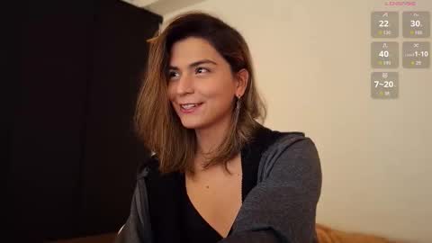 Vi online show from October 2025 12:09:02 AM