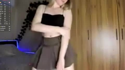 Snapshot of skyedavis chatting on June 2026 02:19:01 PM skyedavis online show from June 2026 02:19:01 PM