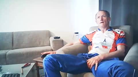 MadOteC online show from April 2026 04:56:01 AM