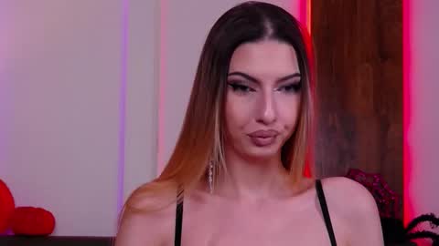 SkylarSpark online show from October 2025 08:32:01 PM