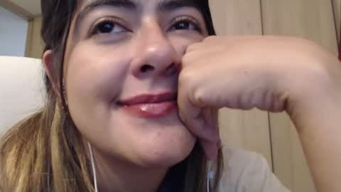 Skyler online show from February 2025 04:56:02 AM