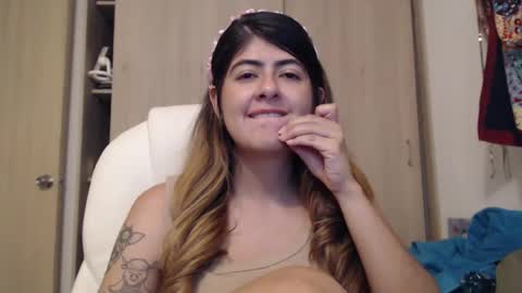 Skyler online show from March 2025 02:51:02 AM