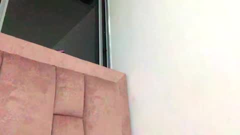 Skyler online show from September 2025 01:49:02 AM