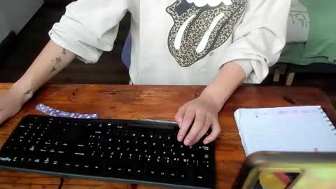 skyler online show from May 2026 07:20:01 PM