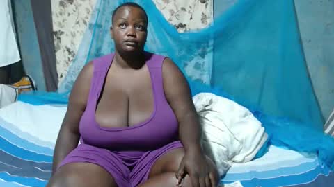 sheliah online show from November 2025 03:49:02 AM