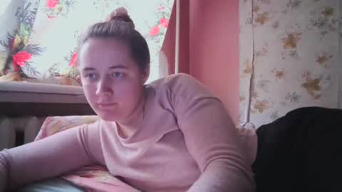 skyressie333 online show from February 2025 12:11:02 PM