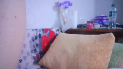 skyressie333 online show from March 2025 08:16:01 PM