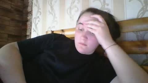 skyressie333 online show from April 2026 07:12:01 PM