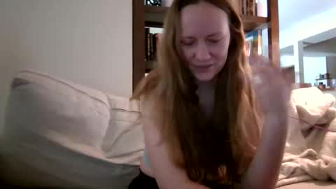 Sky Winters online show from November 2025 02:23:01 PM