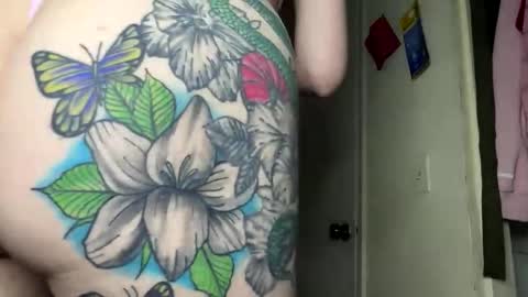 skyybarbie2025 online show from May 2026 08:48:02 PM