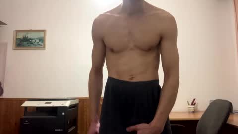 slabyhrac online show from February 2025 05:09:02 PM