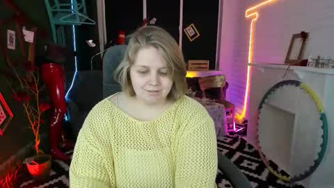 Snapshot of sladadeew chatting on January 2025 12:13:02 PM Slada Deew online show from January 2025 12:13:02 PM