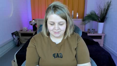 Snapshot of sladadeew chatting on January 2025 03:21:01 PM Slada Deew online show from January 2025 03:21:01 PM