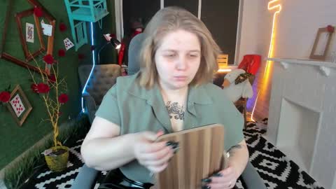 Snapshot of sladadeew chatting on February 2025 09:04:01 AM Slada Deew online show from February 2025 09:04:01 AM