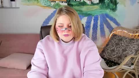 Snapshot of sladadeew chatting on February 2025 12:12:01 PM Slada Deew online show from February 2025 12:12:01 PM
