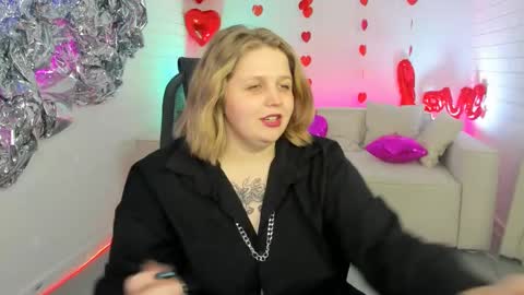 Snapshot of sladadeew chatting on February 2025 02:35:02 PM Slada Deew online show from February 2025 02:35:02 PM
