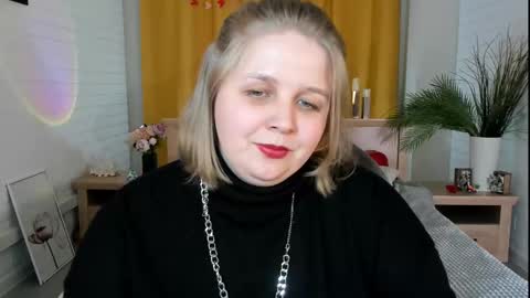 Snapshot of sladadeew chatting on February 2025 02:06:02 PM Slada Deew online show from February 2025 02:06:02 PM