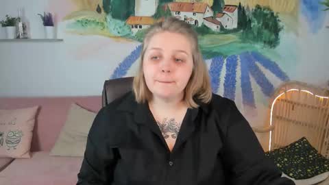 Snapshot of sladadeew chatting on February 2025 09:10:01 AM Slada Deew online show from February 2025 09:10:01 AM