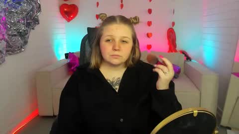 Snapshot of sladadeew chatting on March 2025 09:18:02 AM Slada Deew online show from March 2025 09:18:02 AM