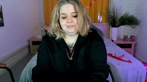 Snapshot of sladadeew chatting on March 2025 08:20:02 AM Slada Deew online show from March 2025 08:20:02 AM