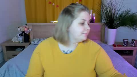 Snapshot of sladadeew chatting on March 2025 05:13:01 AM Slada Deew online show from March 2025 05:13:01 AM