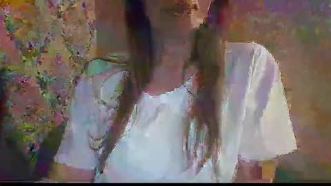 Snapshot of sladkiegubki chatting on December 2025 12:30:01 AM Sladkiegubki online show from December 2025 12:30:01 AM