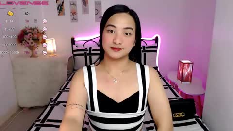 Queen Cyrine online show from January 2025 06:46:01 AM