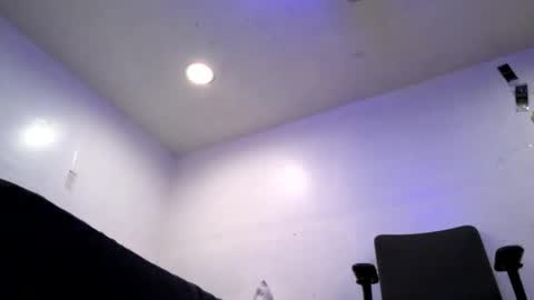 Sleazyycarlitx online show from November 2025 08:55:01 AM