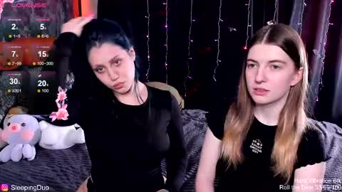 Hi We are Iva and Angela Nice to meet u 3 online show from October 2025 10:16:01 AM