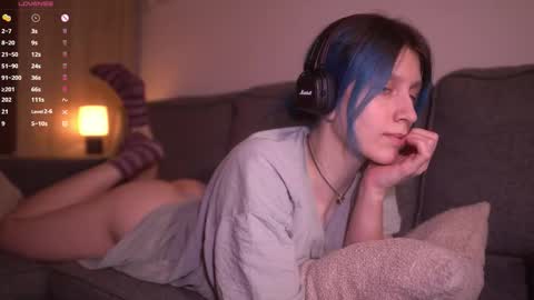 Sonya online show from December 2025 10:29:01 PM