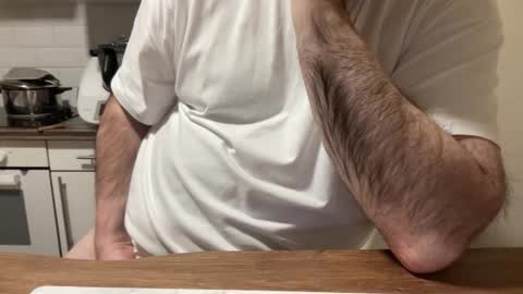 Snapshot of slice5 chatting on December 2025 11:21:01 PM slice5 online show from December 2025 11:21:01 PM